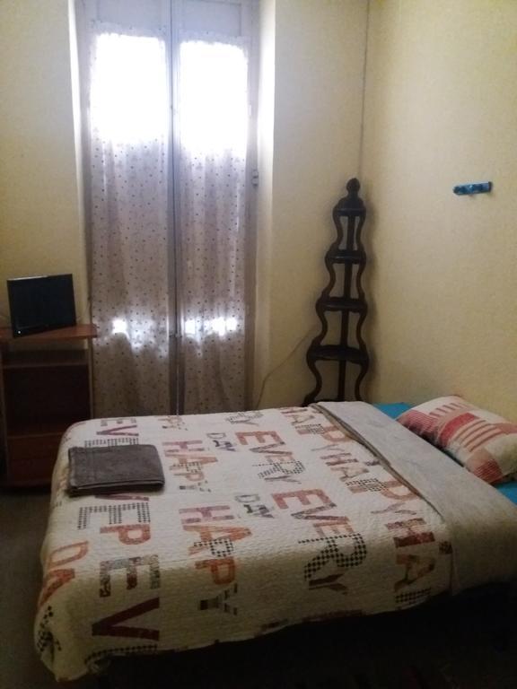 Room Star لقنت المظهر الخارجي الصورة